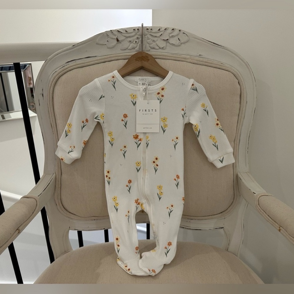 🦢 3 Mth Petit Lem Off White Rib Knit Baby Footie Yellow & Orange Floral NWT